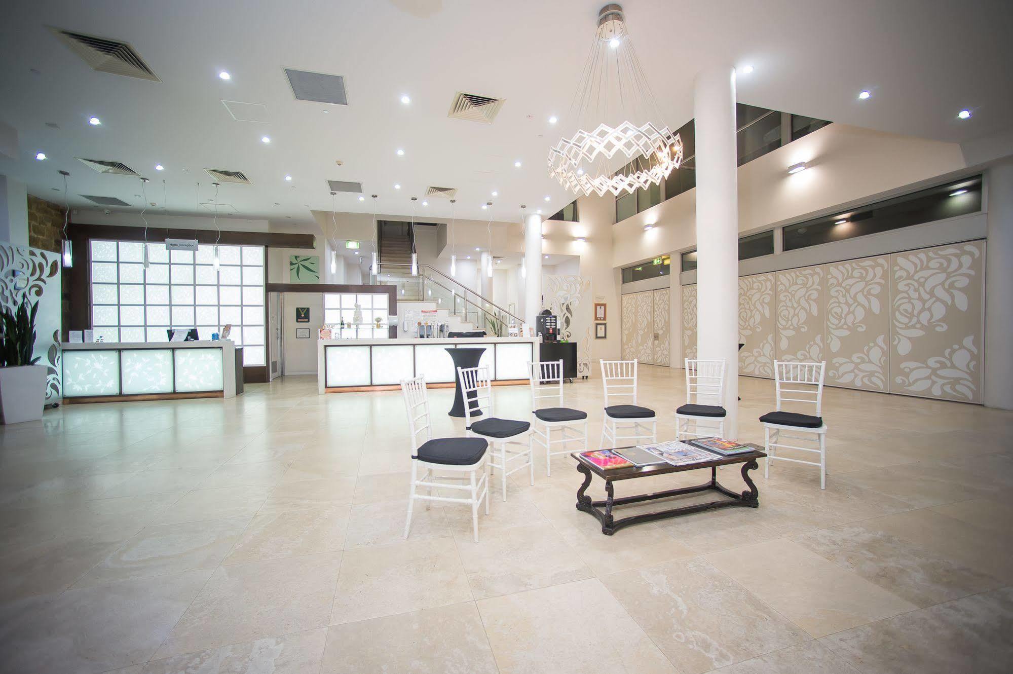 Sfera'S Park Suites & Convention Centre Αδελαΐδα Εξωτερικό φωτογραφία